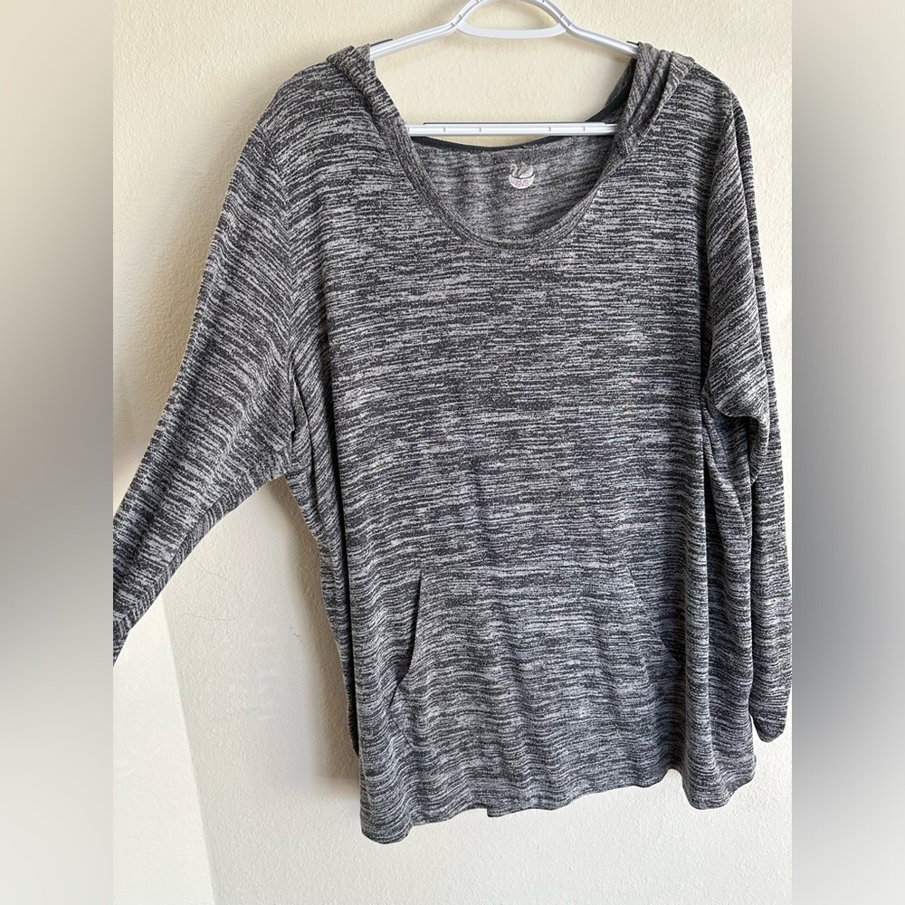 Heather gray pullover with hood, size 1x